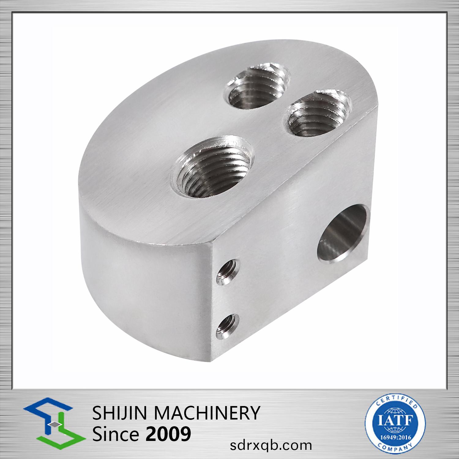 風電(dian)行(xing)業(yè)(ye)-非(fei)標(biao)定(ding)製閥(fa)塊/閥體(ti)2，角(jiao)度2